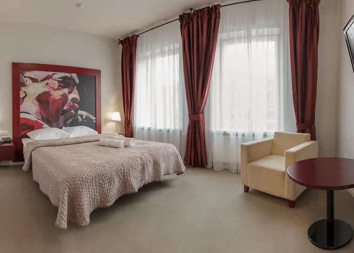 Navalis, Hotel Klaipėda